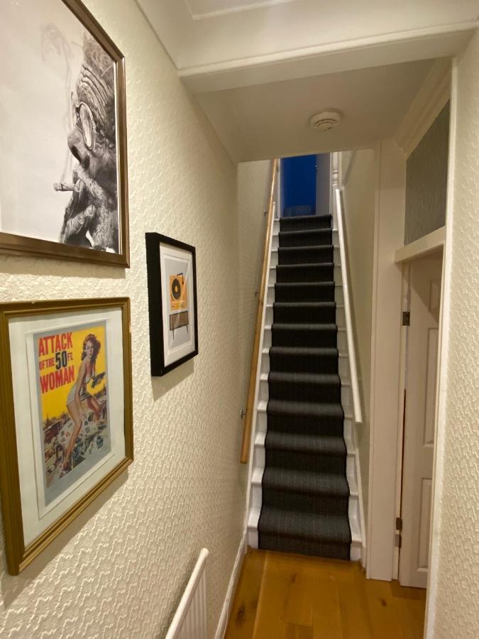 3 Double Bed House 10 Mins From Sandbanks Пул Екстериор снимка