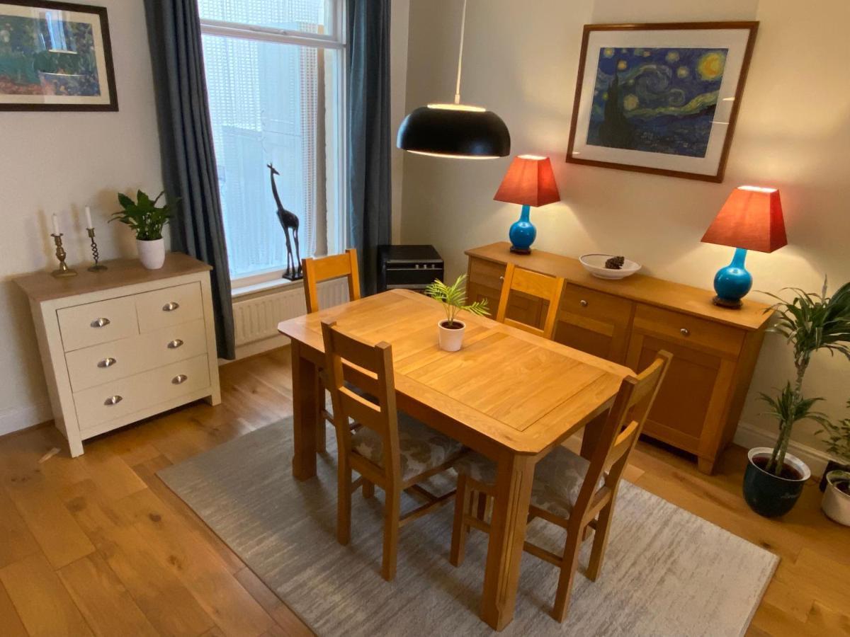 3 Double Bed House 10 Mins From Sandbanks Пул Екстериор снимка